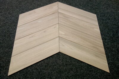 PŁYTKI DREWNOPODOBNE JODEŁKA 15X57 ORZECH NUGAT