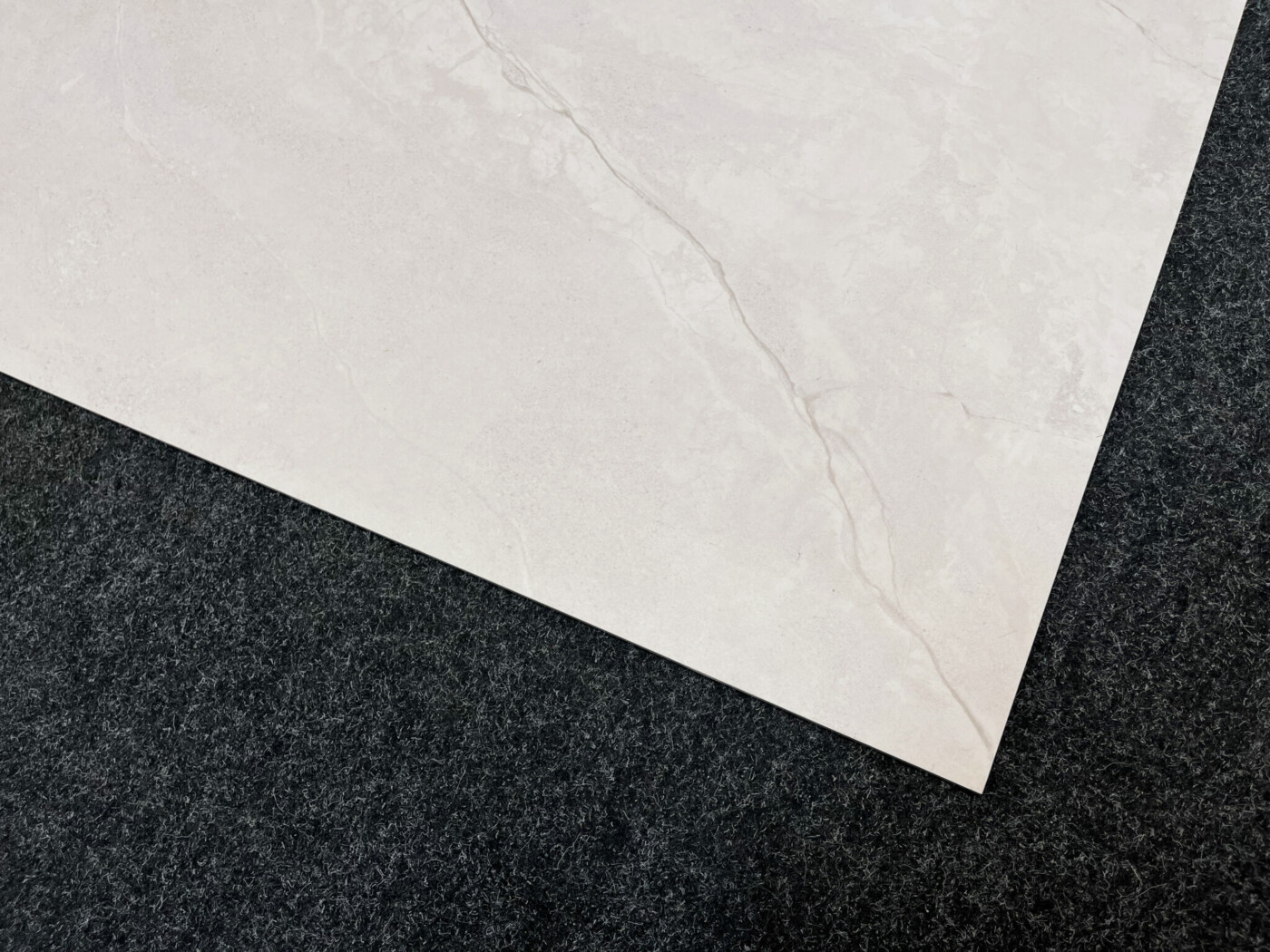 PŁYKTI PODŁOGOWE GRES CALLAS IVORY MAT 120X120 SALON KAMIENNE BEIGE - obrazek 6